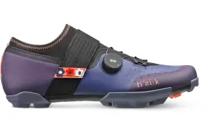 Обувь Fizik FEROX 2 Carbon размер 43 сиренево-черная - Магазин ВелоБуча