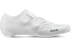 Обувь Fizik VEGA Carbon размер 40 белая - Магазин ВелоБуча