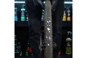 Герметик Weldtite 03093 TUBELESS SEALANT with Rubber Shred, для безкамерних шин, 1л - Магазин ВелоБуча
