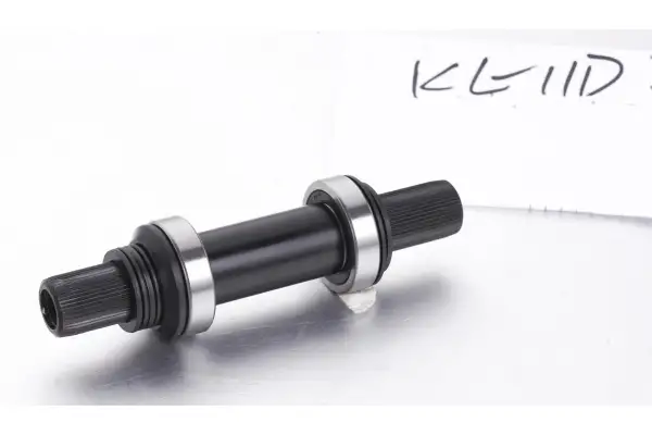 Каретка 140мм x 68 мм шлицевая KENLI KL-11D черная BMX 37*19мм AM (брендированная упаковка) - - Магазин ВелоБуча Каретка 140мм x 68 мм шлицевая KENLI KL-11D черная BMX 37*19мм AM (брендированная упаковка) - Магазин ВелоБуча