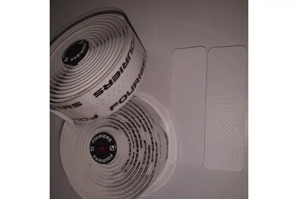 Обмотка руля Fouriers PU Bartape 3.0мм EVA заглушки с/болт бел карб - Fouriers - Магазин ВелоБуча Обмотка руля Fouriers PU Bartape 3.0мм EVA заглушки с/болт бел карб - Магазин ВелоБуча
