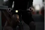 Мигалка передняя Knog Blinder Grid Front 200 Lumens - Магазин ВелоБуча