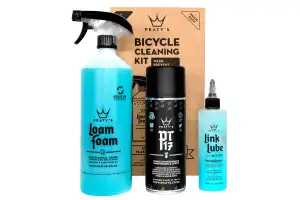 Набор для мойки Peaty's Cleaning Gift Pack, шампунь 1L / Спрей PT17 400ml / смазка цепи 120ml, All-Weather Набор для мойки Peaty's Cleaning Gift Pack, шампунь 1L / Спрей PT17 400ml / смазка цепи 120ml, All-Weather