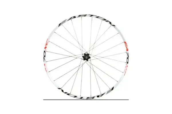 Колеса МТБ Easton EA70XC 26 15x100мм бел пер - - Магазин ВелоБуча Колеса МТБ Easton EA70XC 26 15x100мм бел пер - Магазин ВелоБуча