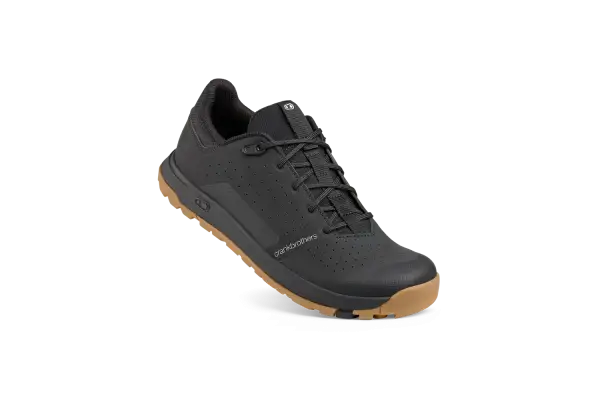 Велообувь CrankBrothers SHOES STAMP TRAIL LACE BLACK / BLACK - GUM OUTSOLE 10.5 - Crankbrothers - Магазин ВелоБуча Велообувь CrankBrothers SHOES STAMP TRAIL LACE BLACK / BLACK - GUM OUTSOLE 10.5 - Магазин ВелоБуча