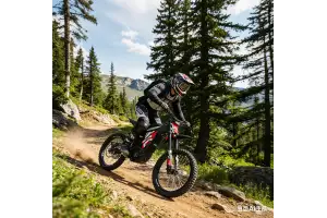 Мотоцикл R1 19 72 B 2500 Вт 35 А*г чорний з червоним - Магазин ВелоБуча
